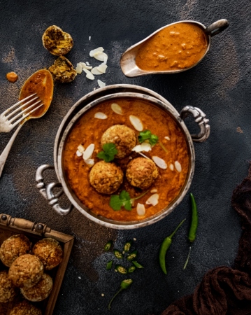 LENTIL KOFTA CURRY 